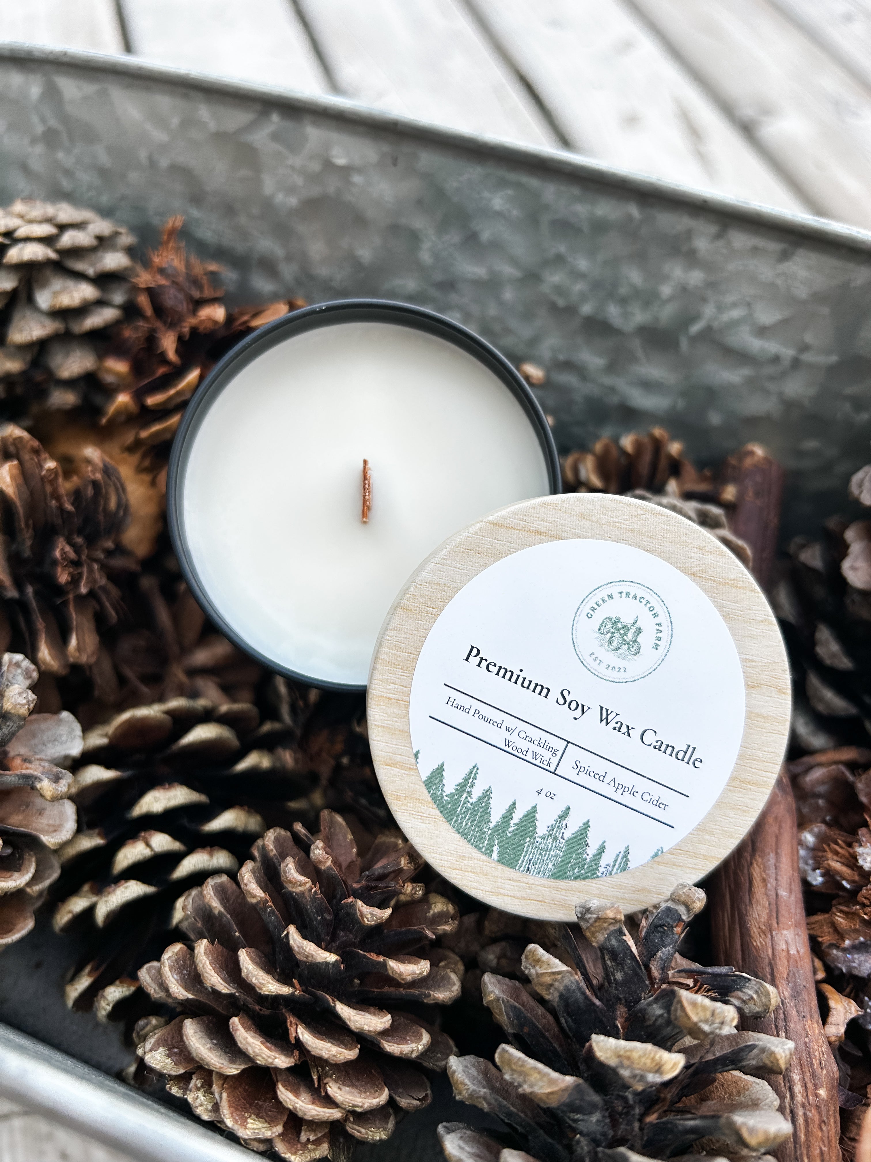 4 oz Premium Soy Wax Candle with Crackling Wood Wick - Spiced Apple Cider